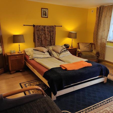 Dom Pod Zegarem Apartment Przemysl Luaran gambar
