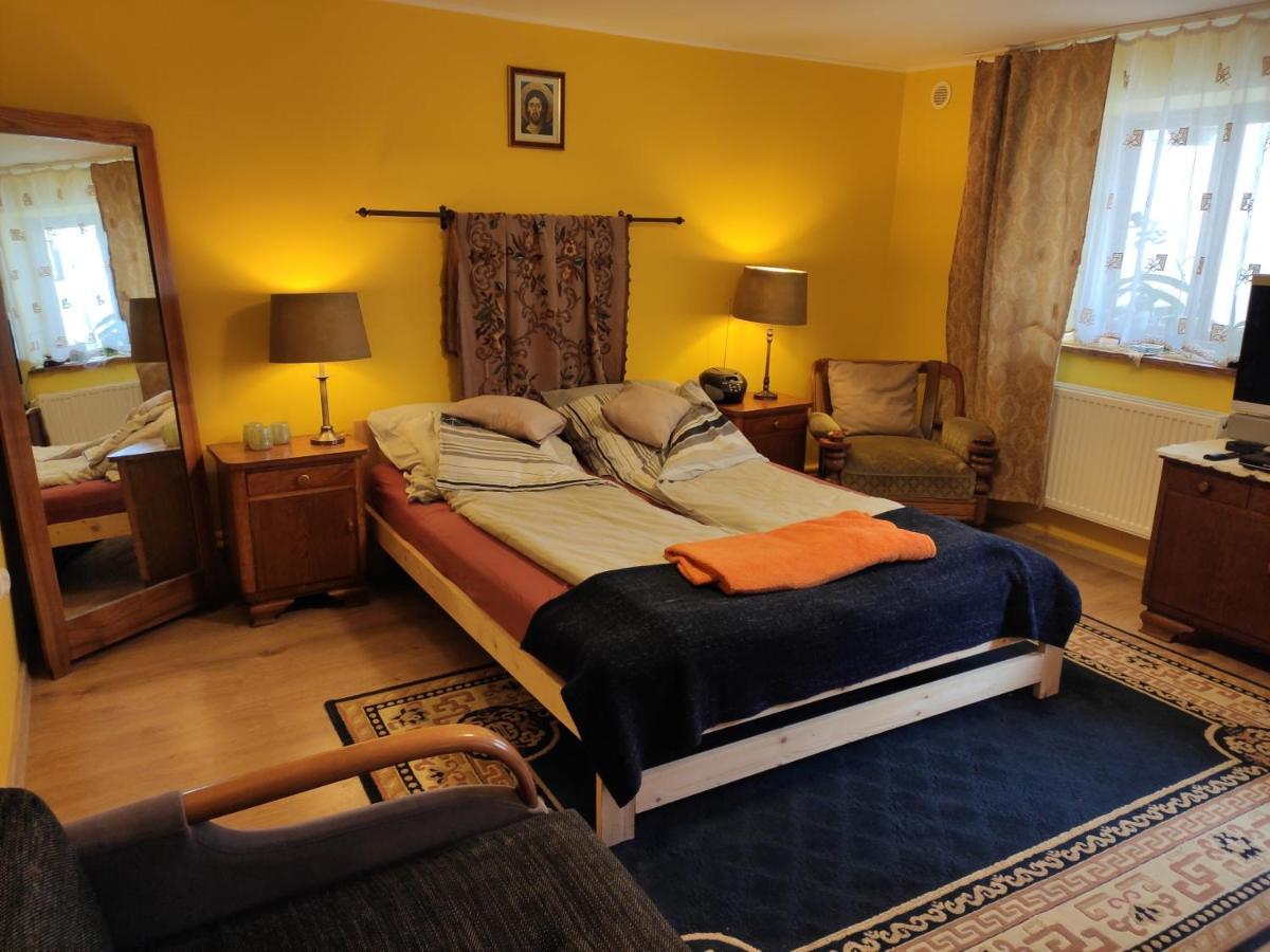 Dom Pod Zegarem Apartment Przemysl Luaran gambar