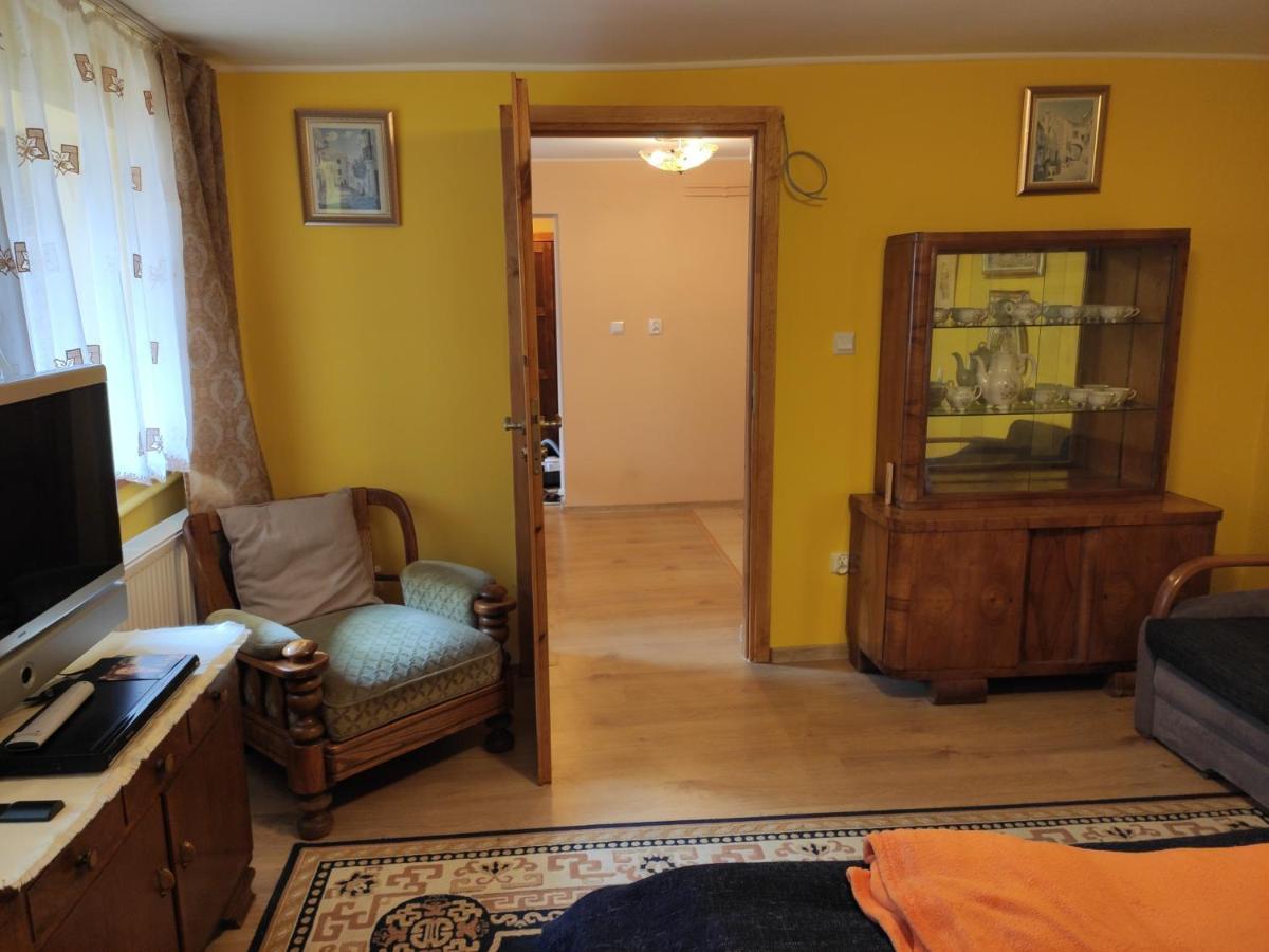 Dom Pod Zegarem Apartment Przemysl Luaran gambar
