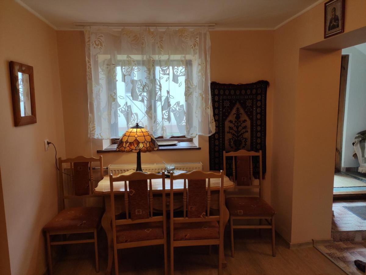 Dom Pod Zegarem Apartment Przemysl Luaran gambar